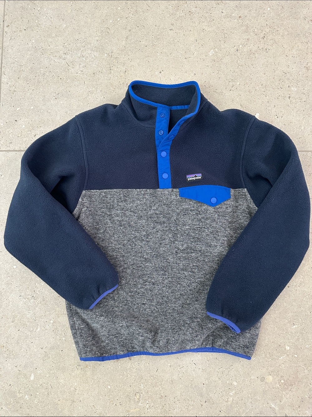 Patagonia Lightweight Synchilla Snap-T Fleece Pullover size L, 12 yrs